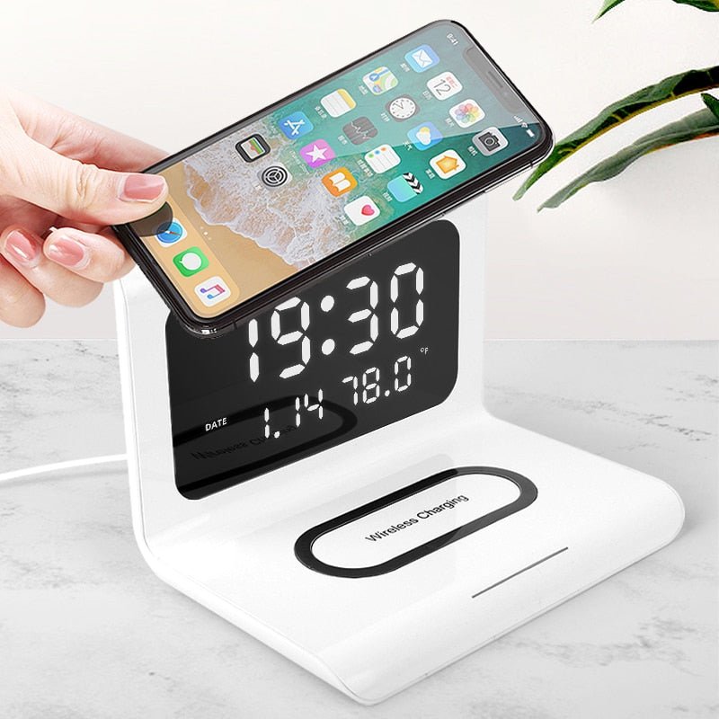 New 3 In 1 Qi Fast Wireless Charger Dock Station - Casify.me